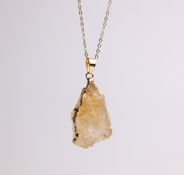 عقد حجر السترين