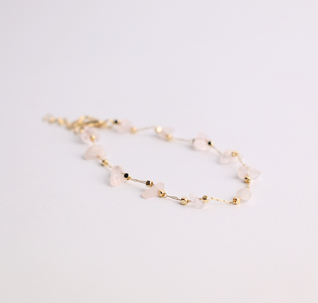 اسوارة الروز كوارتز